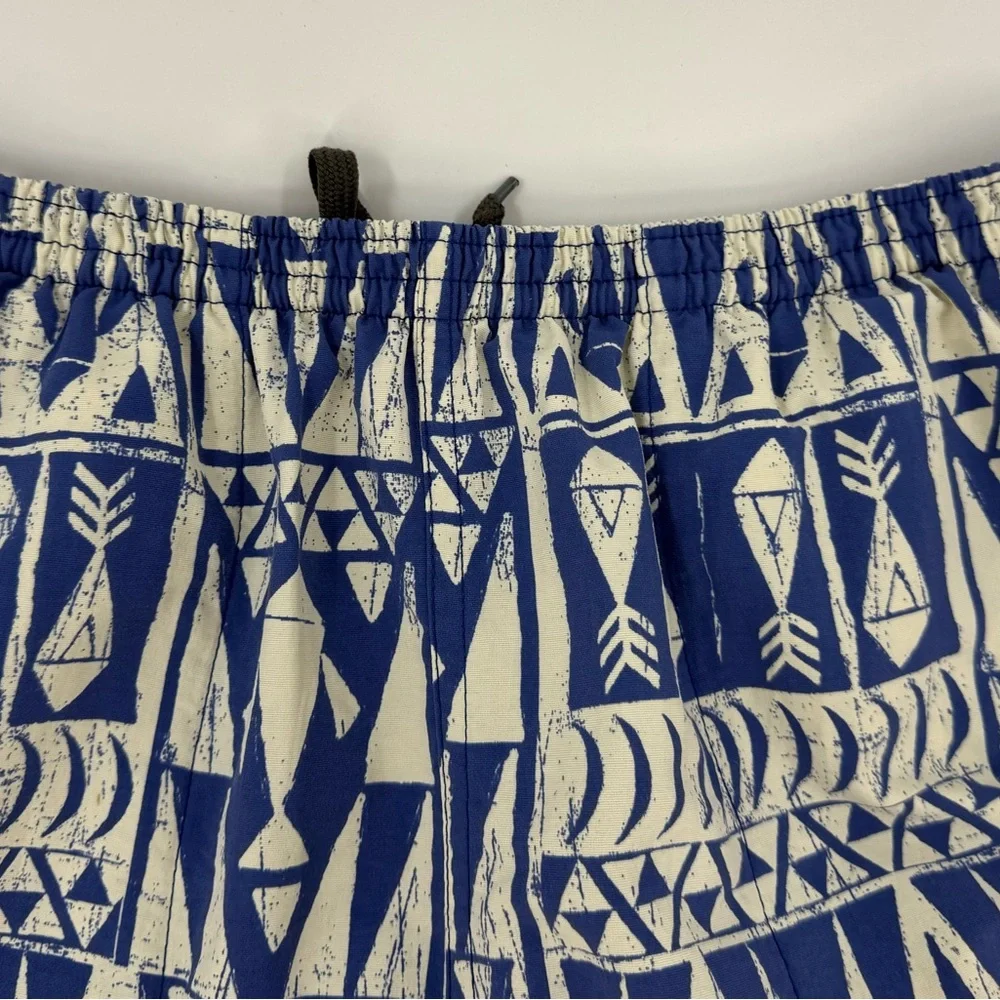 Patagonia White & Blue Baggies Mens Sz Small Tribal Aztec Geometric Print Lined‎
